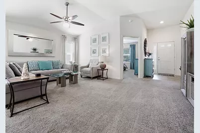 811 Clifford Court, The Villages, FL 32163 - Photo 4
