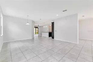 5054 Sicily Dr, Saint Cloud, FL 34771 - Photo 6