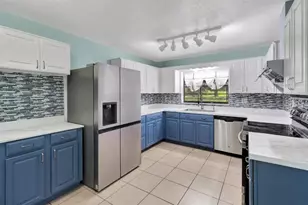 3380 Blossom St, Kissimmee, FL 34746 - Photo 16