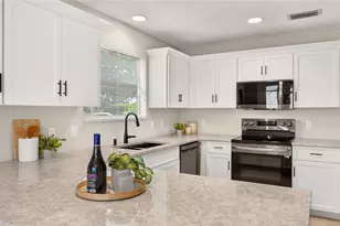 652 San Pedro Dr, The Villages, FL 32159 - Photo 36
