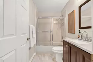 652 San Pedro Dr, The Villages, FL 32159 - Photo 54