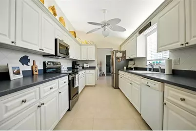 9741 SE 175th Lane, Summerfield, FL 34491 - Photo 14