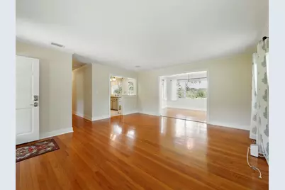 1426 Crestview Drive, Mount Dora, FL 32757 - Photo 2