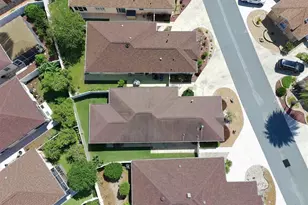 1075 Burnettown Pl, The Villages, FL 32162 - Photo 30