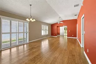 1075 Burnettown Pl, The Villages, FL 32162 - Photo 12