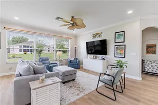 3347 Saratoga Dr, Tavares, FL 32778 - Photo 4