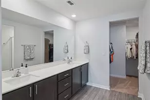 1537 Wynford Cir, Tavares, FL 32778 - Photo 18