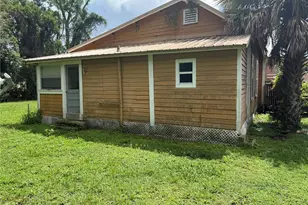 143 Bulldog Ln, Umatilla, FL 32784 - Photo 4