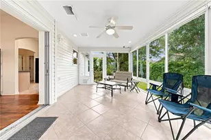 16838 SE 93rd Cuthbert Cir, The Villages, FL 32162 - Photo 14