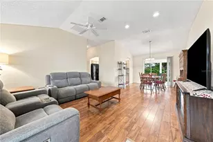 16838 SE 93rd Cuthbert Cir, The Villages, FL 32162 - Photo 6