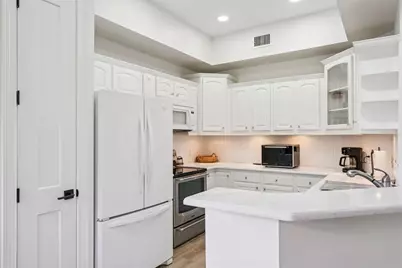 402 Camino Real Boulevard #402, Howey in the Hills, FL 34737 - Photo 14