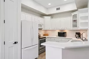 402 Camino Real Blvd, Howey in the Hills, FL 34737 - Photo 14