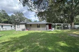 1215 Manor Dr, Leesburg, FL 34748 - Photo 8