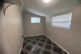 1215 Manor Dr, Leesburg, FL 34748 - Photo 32
