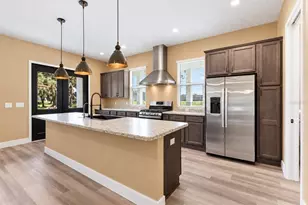 2540 NE 77th Rd, Wildwood, FL 34785 - Photo 10