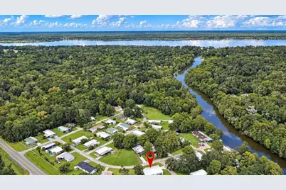 25 Canal Way, Lake Panasoffkee, FL 33538 - Photo 2