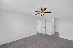8510 Triumph Cir, Wildwood, FL 34785 - Photo 28