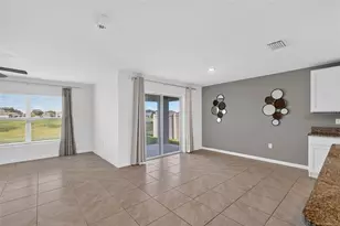 8510 Triumph Cir, Wildwood, FL 34785 - Photo 12
