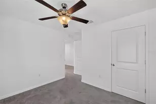 8510 Triumph Cir, Wildwood, FL 34785 - Photo 46