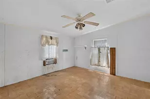 16080 SE 128th Terrace, Weirsdale, FL 32195 - Photo 10