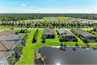 7683 Summerland Cove, Lakewood Ranch, FL 34202 - Photo 24