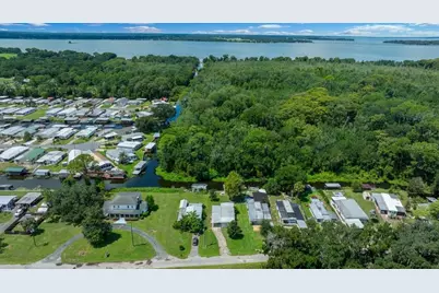 13337 Woodland Drive, Astatula, FL 34705 - Photo 2