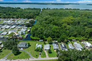 13337 Woodland Dr, Astatula, FL 34705 - Photo 2