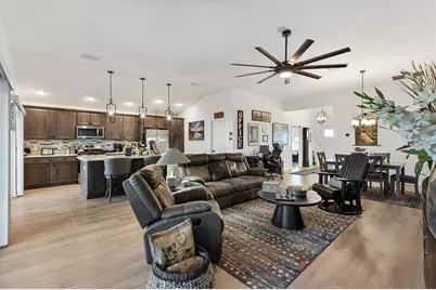 7004 Minchew Circle, The Villages, FL 34762 - Photo 10