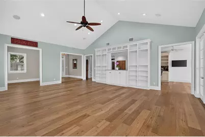 580 W 10th Avenue, Mount Dora, FL 32757 - Photo 12