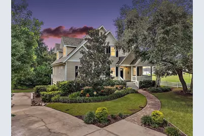 580 W 10th Avenue, Mount Dora, FL 32757 - Photo 2