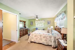 605 1st Ave, Lady Lake, FL 32159 - Photo 18