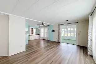 2361 W Coach N' 4 Dr, Leesburg, FL 34748 - Photo 12