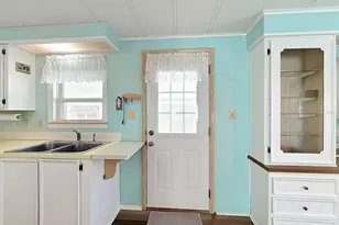2361 W Coach N' 4 Dr, Leesburg, FL 34748 - Photo 6