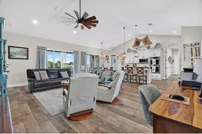 10412 Woodland Hills Court, Howey in the Hills, FL 34737 - Photo 8