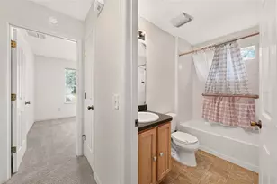 17728 SE 81st Wynstone Ave, The Villages, FL 32162 - Photo 24