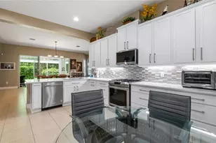 187 Balmy Coast Rd, Groveland, FL 34736 - Photo 4