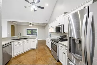 22301 Coronado Somerset Drive, Sorrento, FL 32776 - Photo 30