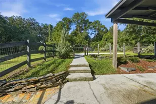 22301 Coronado Somerset Dr, Sorrento, FL 32776 - Photo 16