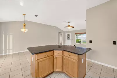 7169 SE 172nd Hazelwood Loop, The Villages, FL 32162 - Photo 10