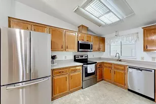 658 Rainbow Blvd, Lady Lake, FL 32159 - Photo 24