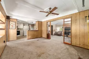3809 Cr 405N, Lake Panasoffkee, FL 33538 - Photo 12