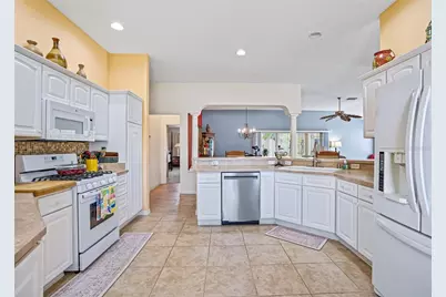 1857 Poppy Circle, The Villages, FL 32162 - Photo 10