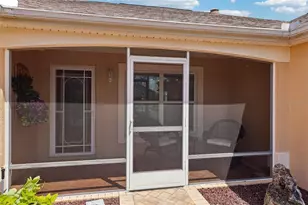 17287 SE 85th Willowick Cir, The Villages, FL 32162 - Photo 8