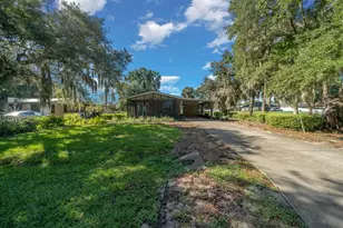 15346 Carroll's Ct, Tavares, FL 32778 - Photo 2