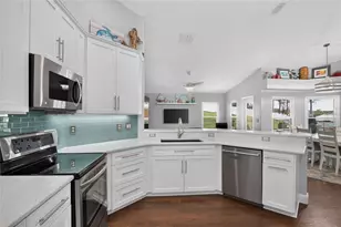 12902 Colonnade Cir, Clermont, FL 34711 - Photo 6