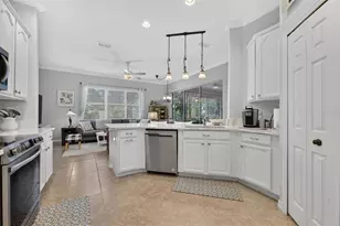 217 Crepe Myrtle Dr, Groveland, FL 34736 - Photo 18