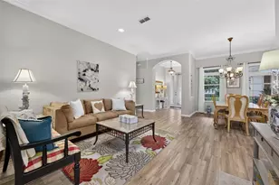 217 Crepe Myrtle Dr, Groveland, FL 34736 - Photo 10