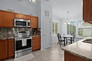 2155 Baldwin run, The Villages, FL 32162 - Photo 10