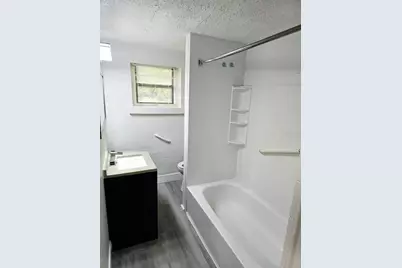 234 E Lady Lake Boulevard, Lady Lake, FL 32159 - Photo 14
