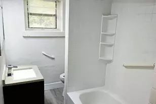 234 E Lady Lake Blvd, Lady Lake, FL 32159 - Photo 14
